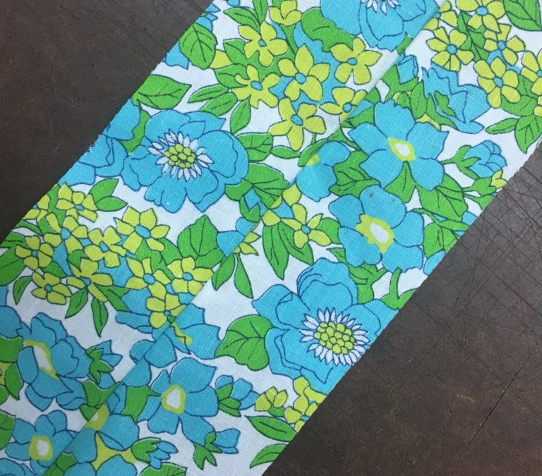 HOW TO SEW A FRENCH SEAM